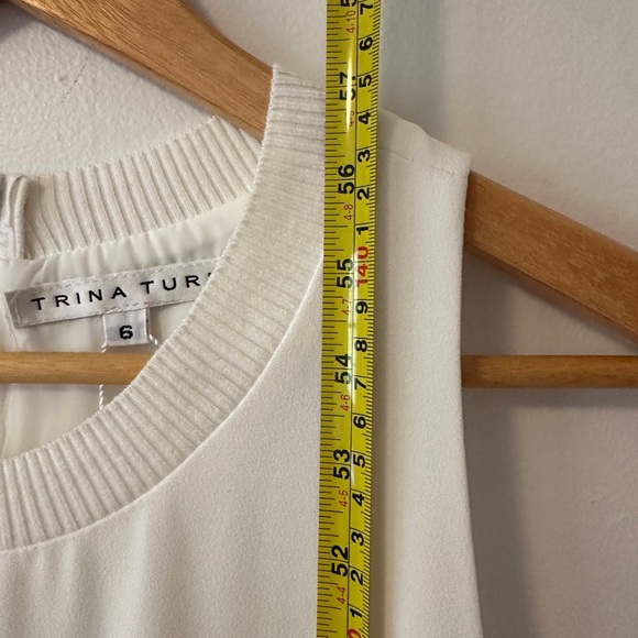 NWT Trina Turk White Paper Cut Sleeveless Jumpsuit | Size 6 - Picture 6 of 11